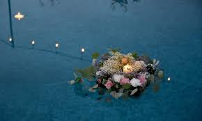 Maybe you would like to learn more about one of these? Floating Wedding Flowers For The Dreamiest Reception Mywedding