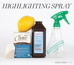 Want to know how to do natural highlights at home? Hair How To Create A Highlighting Spray Diy Hair Lightening Spray Diy Highlights Hair Lighten Hair Naturally