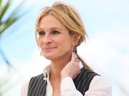 Julia fiona roberts never dreamed she would become the most popular actress in america. Wvo73p9xc6oxem