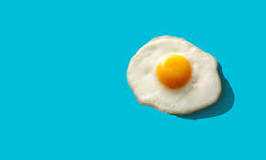 Are fried eggs higher in calories?
