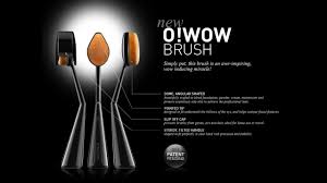 o wow brush from cailyn cosmetics