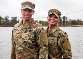 first female army guard enlisted