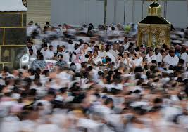 million muslims begin annual pilgrimage