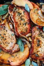 Pork Chops With Apples And Onions Primavera Kitchen