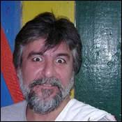 VINICIUS ALVES. Nasceu em Florianópolis em 1961. É editor, blogueiro e escritor. - vinicius_alves