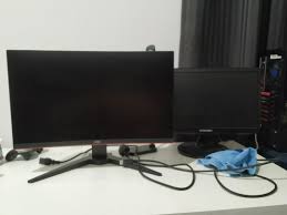 With a response time of only 1 ms, you're sure your screen responds fast enough, even during action scenes and in shooters. Selling My Aoc C24g1 Curved Gaming Monitor Electronics Computer Parts Accessories On Carousell