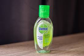 What is the Difference Between Dettol and Phenol | Compare the Difference  Between Similar Terms