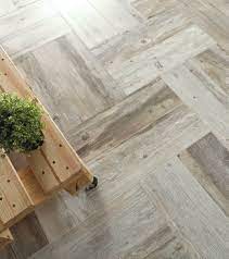 plank tile that looks like barn wood