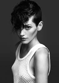 Androgynous haircuts have evolved and modernized from year to year. Androgynous Hairstyles Curly Haircuts Ideas Punk Hair Curly Hair Styles Hair Styles