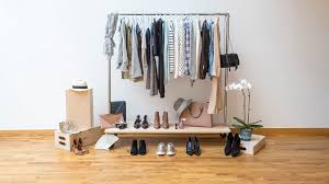 capsule wardrobe how to declutter your