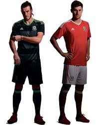 Wales adizero jersey large long sleeve shirt player issue s29443 soccer adidas. Gareth Bale And Wales Unveil New Look Grey And Charcoal Away Kit For Euro 2016 Wales Online