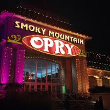 Smoky Mountain Opry Unbiased Review With Pricing Info