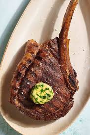 tomahawk steak cooks perfectly the
