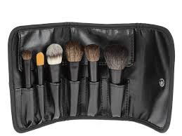 travel with youngblood mini brush set