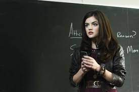 aria montgomery outfits how to dress