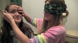 sister blindfold make up challenge
