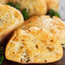 Air Fryer Garlic Bread (Super Easy & Incredibly Tasty!) - Bake It With Love