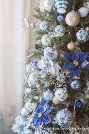 blue white and gold christmas tree decor