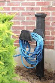 11 Diy Hose Reel Plans For Garden Diy