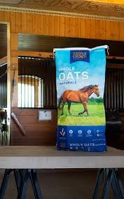 whole oats naturals triple crown feed