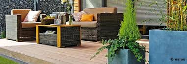 Direkt am haus gelegen besonders „atmosphärisch ist die terrasse aus holz. Garten Terrasse Holz