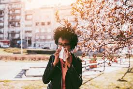 8 common symptoms of fall allergies