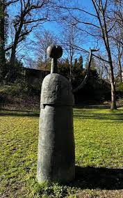 Bronze Giants Of Erlangen S Sculpture