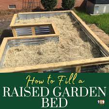 how to fill a raised garden bed ly