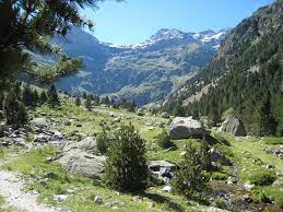 Top 10 des plus hauts sommets des Pyrénées françaises - Vacances Vues du  Blog