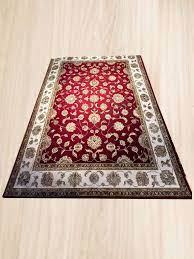 hand knotted traditional tabriz design