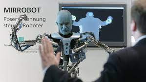 Les robots débarquent à la Cité des sciences | TF1 INFO