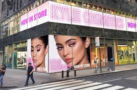 the kylie cosmetics pop up shows
