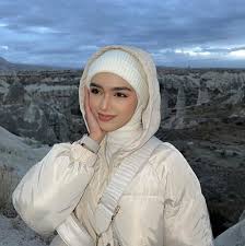 winter hijab style