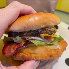 wendy s barnyard burger how to order