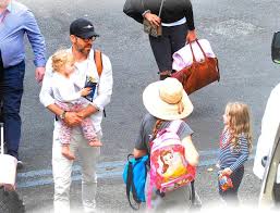 They have two kids, daughters james, 3, and inez, 1. Blake Lively And Ryan Reynolds Are Back In Ireland And Their Daughters Break Out The Tayto On Set Independent Ie