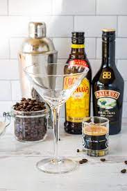 easy espresso martini with baileys and