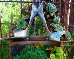 Garden Decoration Ideas With Old