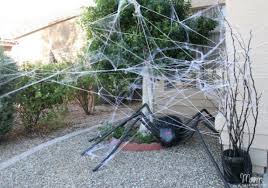Find out how to make them by finding the instructions at lifestyle. 25 Clever Outdoor Halloween Decorations Tipsaholic