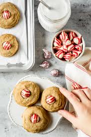 These mint hershey kiss cookies are the perfect christmas cookies to add to your holiday baking list! Candy Cane Hershey Kiss Cookies The Best Holiday Cookies Jz Eats