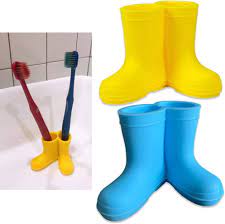 couple toothbrush holders stand for