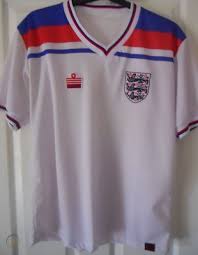 The array off england retro shirts and england 1990 shirts will have you thrilled to watch them face the competition on the pitch. England Football Shirt Admiral 1982 Xl 44 161606585