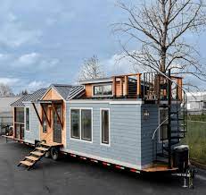 tiny house boosts living e with