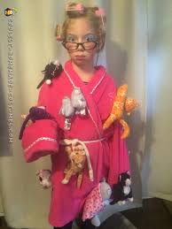coolest homemade crazy cat lady costumes