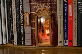 How to make a book nook. Miniature Book Nooks Belong On Every Bookshelf It S Just A Matter Of Time