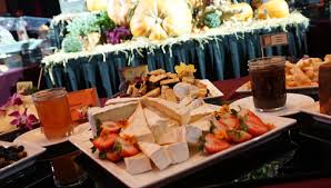 Disneyland Hotels Thanksgiving Dinner Buffet Reservations