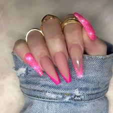 The black themed nails could invoke something majestic and mysterious that suits just every outfit and occasion they are paired with. Pinterest Iiiannaiii Nails Pink Nails Gorgeous Nails