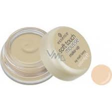 essence soft touch mousse makeup 04