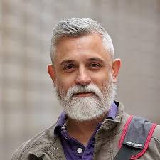 But haircuts that really can get the best out of your face shape can be counted on the fingers of one hand. 40 Men Hairstyles For Gray Silver Hair Men Hairstyles World