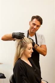 A hair glaze contains protective compounds that shield your hair against pollution and heat. Hair Glaze Treatment Get Shiny Hair In Just One Hour