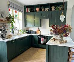 20 green kitchen cabinets to refresh